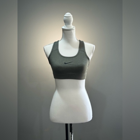 Gray Nike Light Support Dri-Fit Sports Bra Size M EUC - Picture 1 of 5